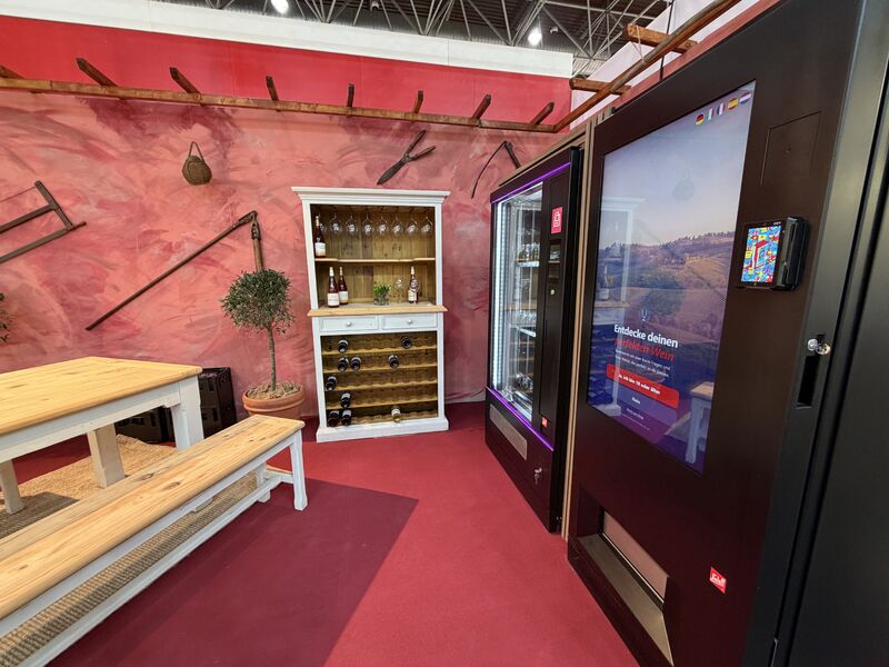 Automatenland auf der ProWein 2025 - Weinberatung im SmartStore mit Clevercart
